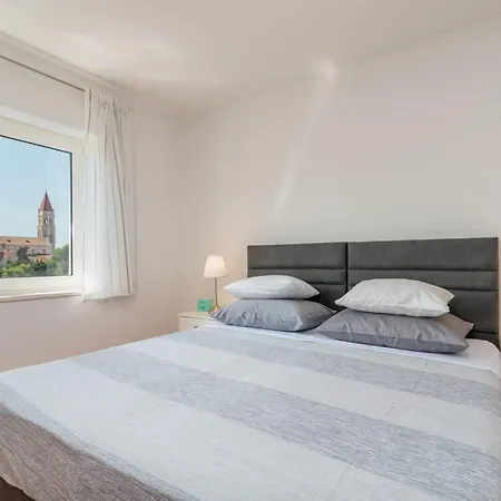 Διαμέρισμα Luxury View *