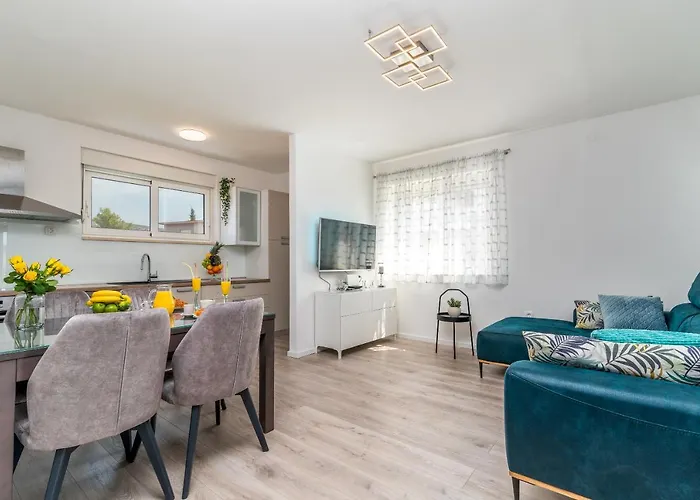 Luxury View Апартаменты Трогир